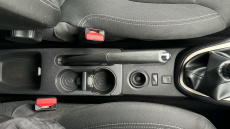 Renault Captur 0.9 TCE 90 Play 5dr Petrol Hatchback